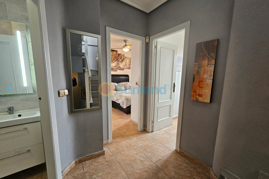 Använda fastigheter - Villa - Playa Flamenca - San Jose