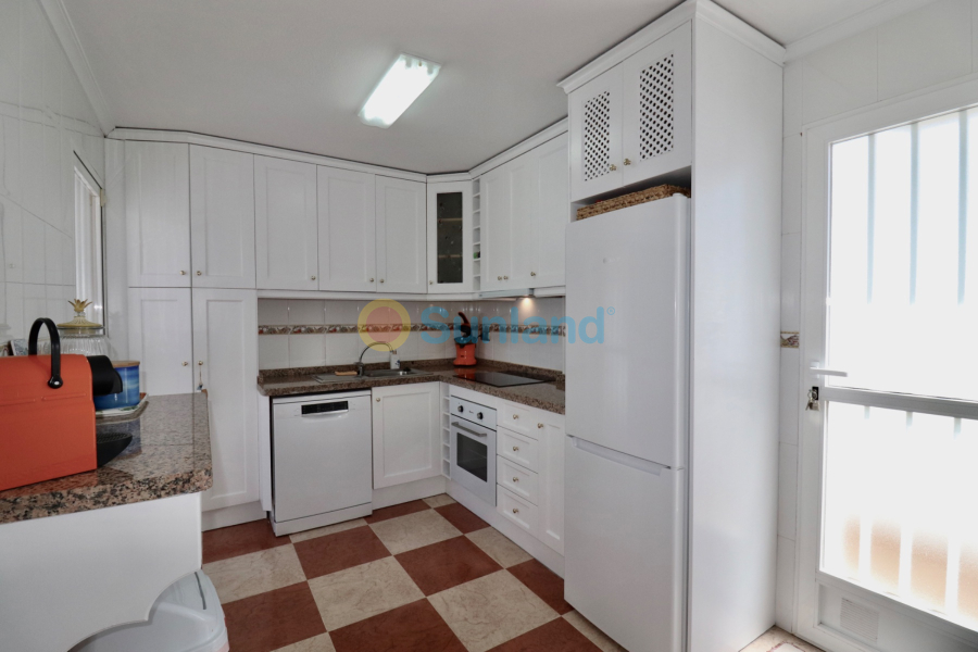 Resale - Villa - Guardamar del Segura - El Raso