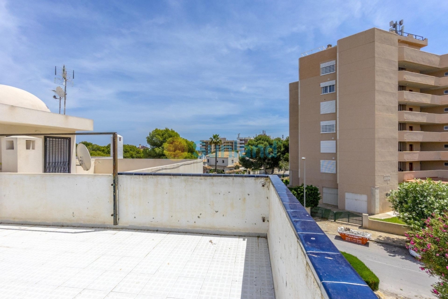 Brukte eiendommer - Terraced house - Orihuela Costa - La Zenia
