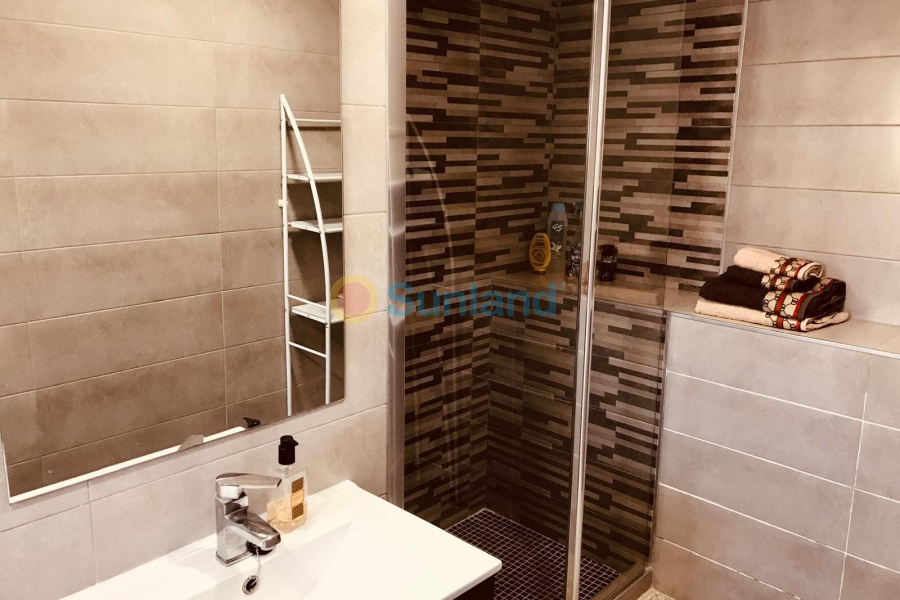 Segunda mano - Chalet - Ciudad Quesada