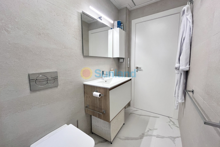 Resale - A - San Miguel De Salinas