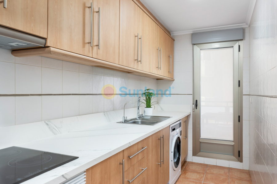 Resale - Apartment - Guardamar del Segura - 