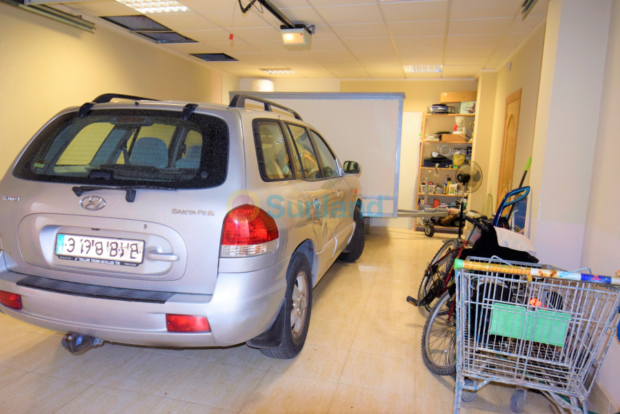 Resale - Villa - Guardamar del Segura - El Moncayo