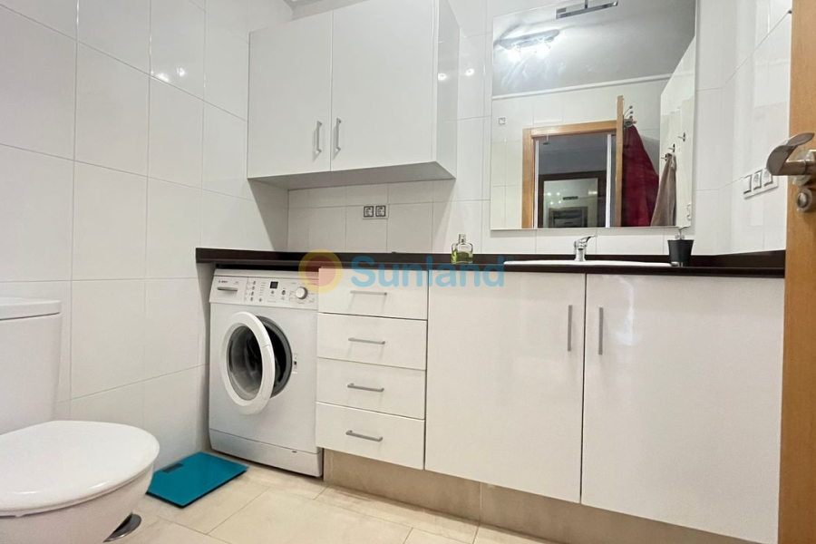 Resale - A - Los Dolses