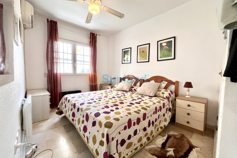 Segunda mano - A - Playa Flamenca