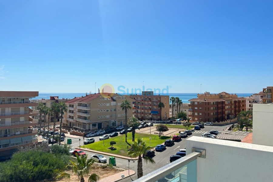 Resale - Apartment - Guardamar del Segura - 