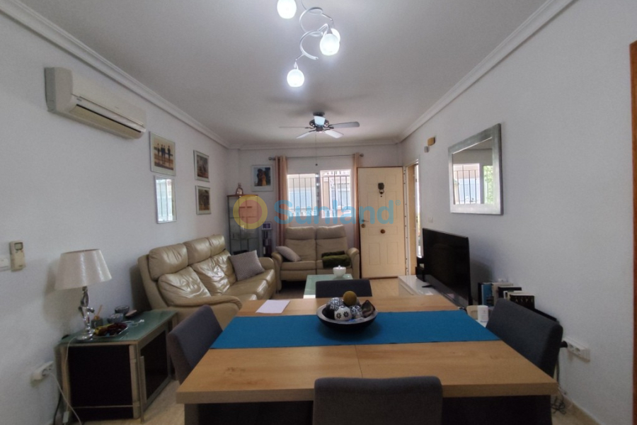 Resale - Apartment - Orihuela Costa