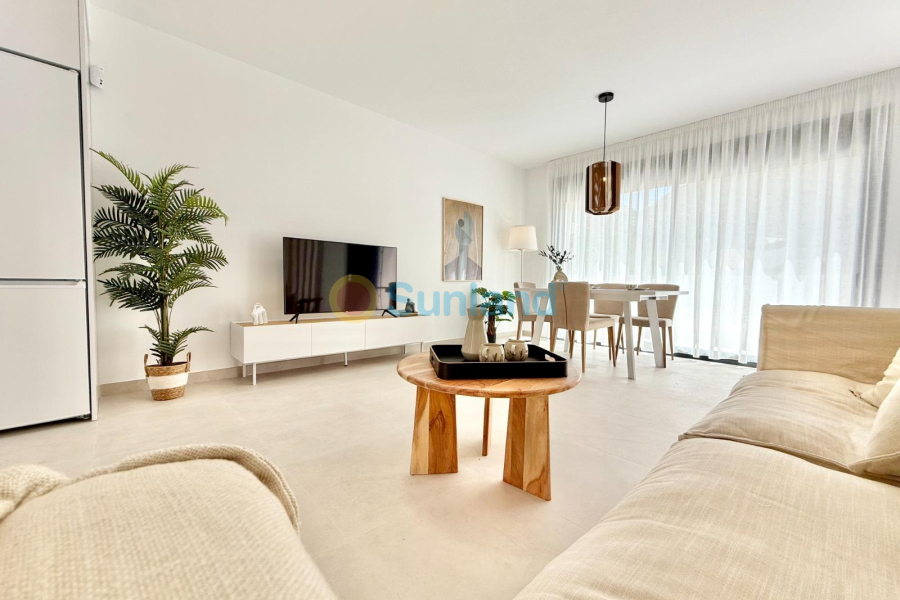 Ny bygg - Town House - Cox - San Fernando