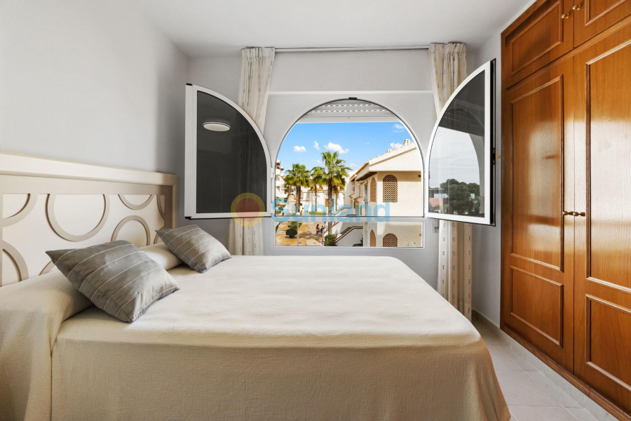 Segunda mano - Apartamento - Orihuela Costa - Campoamor