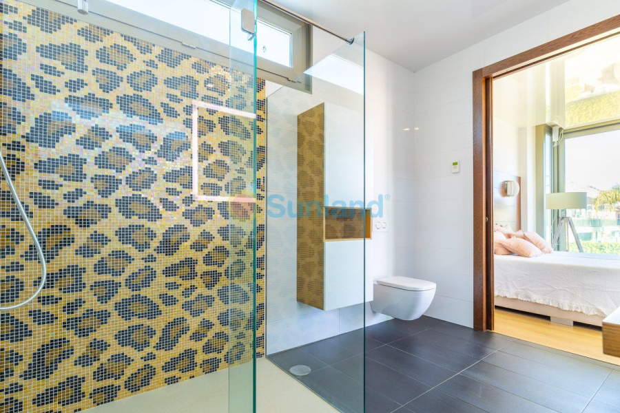 Segunda mano - Chalet - Orihuela Costa - La Zenia