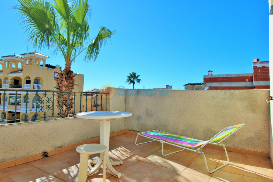Resale - Townhouse - Villamartin