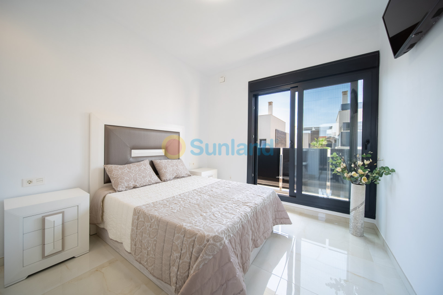 Använda fastigheter - Villa - Orihuela Costa - Lomas De Cabo Roig