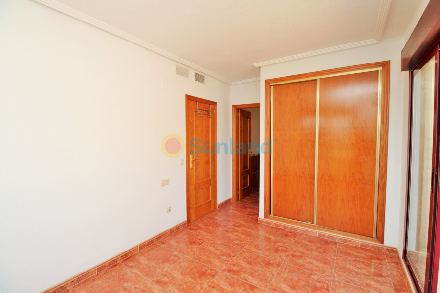 Resale - Villa - Orihuela - 