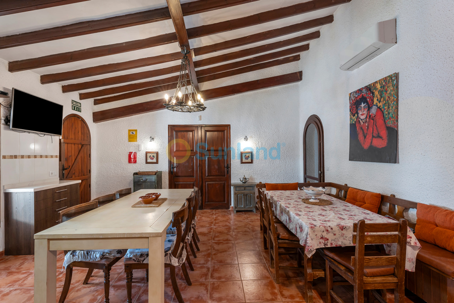 Använda fastigheter - Villa - Orihuela Costa - Lomas De Cabo Roig