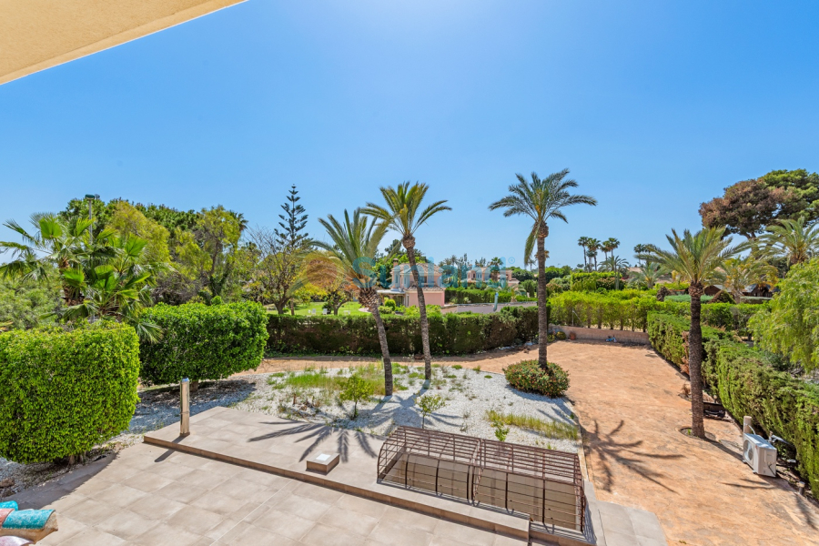 Resale - Villa - Elche/Elx