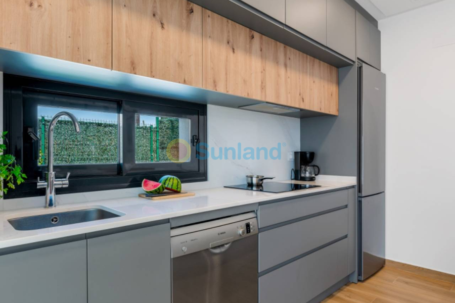 Вторичка - Bилла - Ciudad Quesada