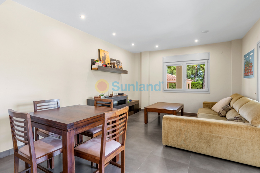 Resale - Villa - Elche/Elx