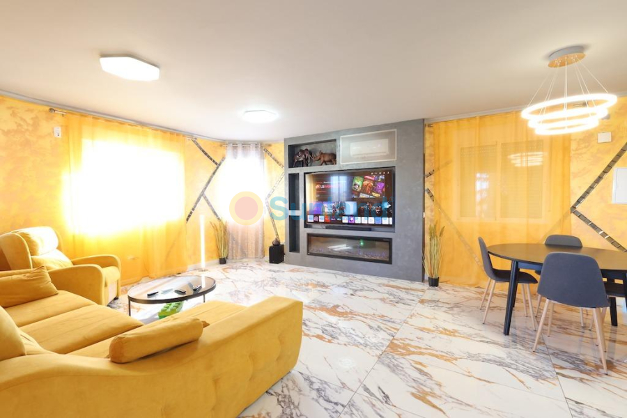 Resale - V - San Miguel De Salinas - Residencial los flamencos