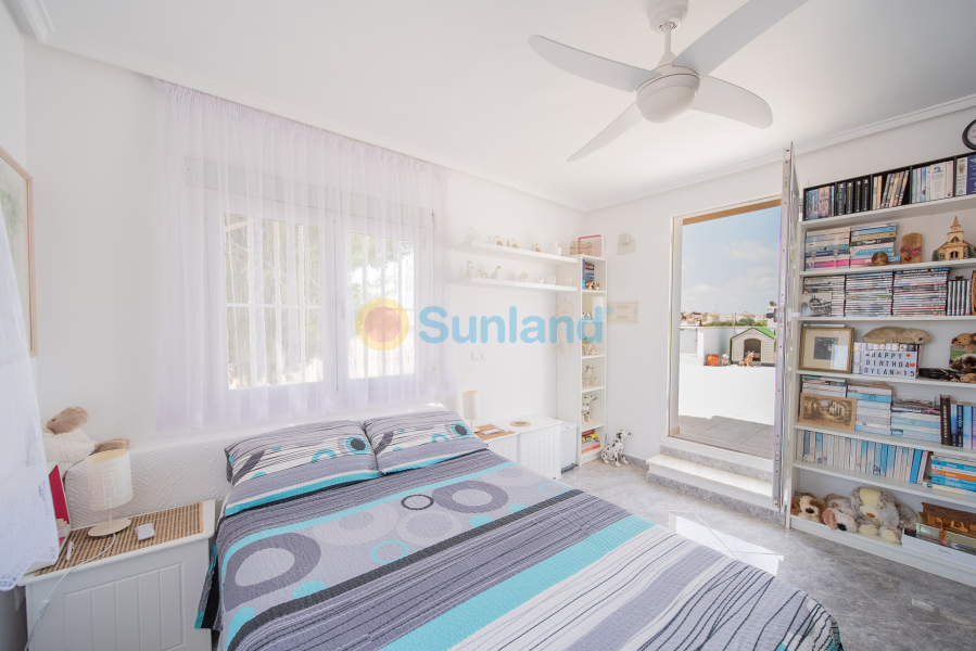 Verkauf - Haus - Orihuela Costa - La Florida