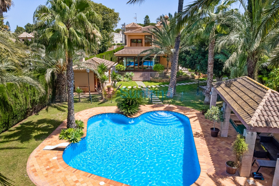 Resale - Villa - Elche - 
