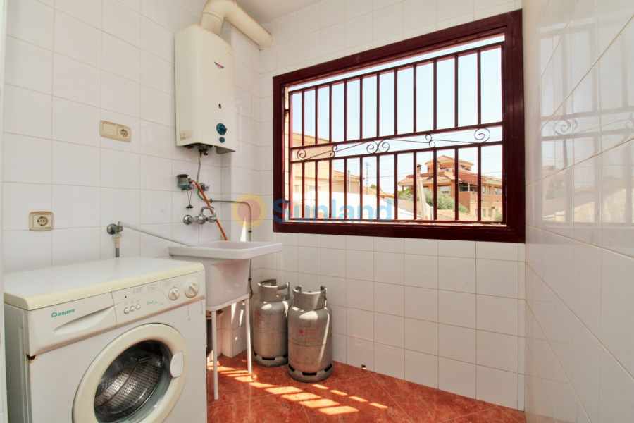 Resale - Villa - Orihuela - 