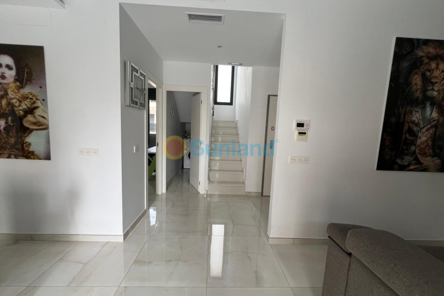 Brukte eiendommer - Villa - Orihuela Costa - Lomas De Cabo Roig