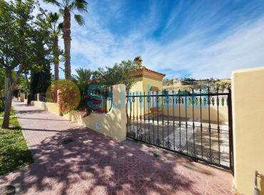 Chalet - Segunda mano - Ciudad Quesada - Ciudad Quesada