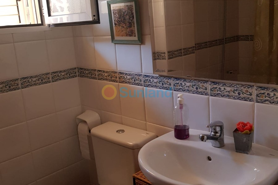 Använda fastigheter - Villa - Bolnuevo