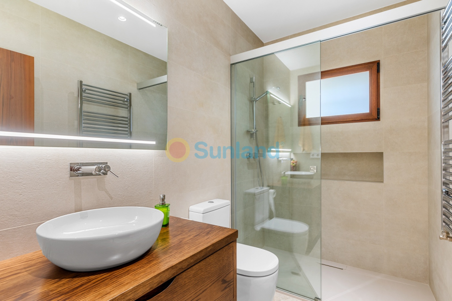 Resale - Villa - Elche - 