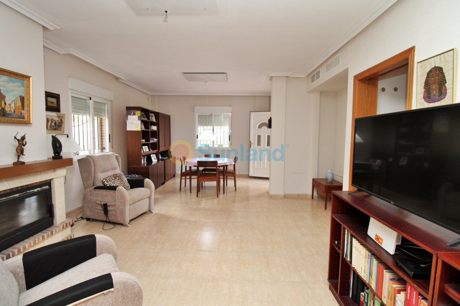 Använda fastigheter - Villa - Cabo Roig