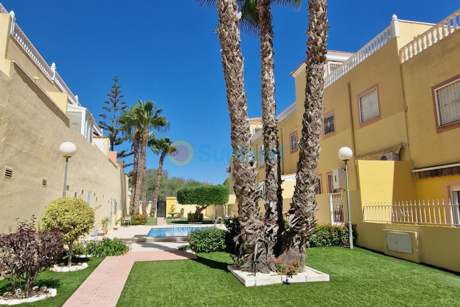 Resale - Townhouse - Orihuela Costa - Villamartin