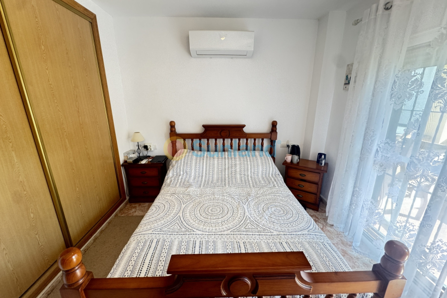 Använda fastigheter - Villa - Villamartin - Lomas del Golf