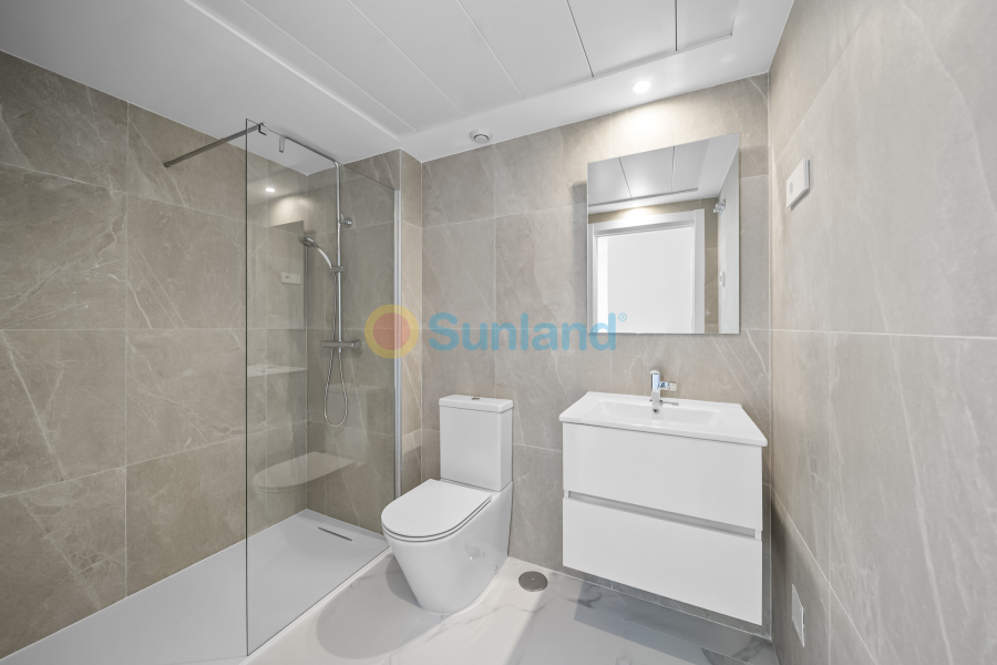 Resale - Apartamento - Torrevieja - Punta Prima