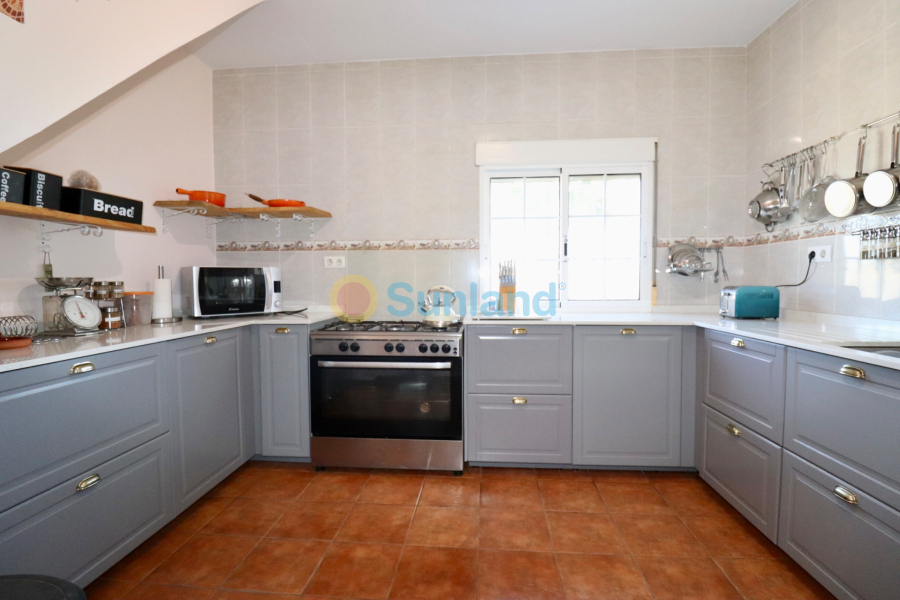 Resale - Country house - Catral