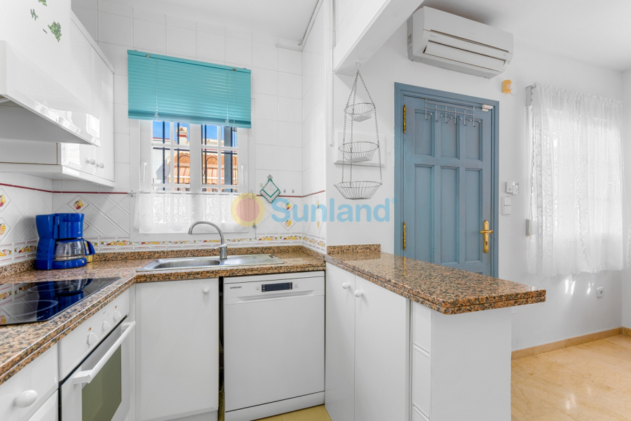 Resale - Quad house - Orihuela Costa - Playa Flamenca