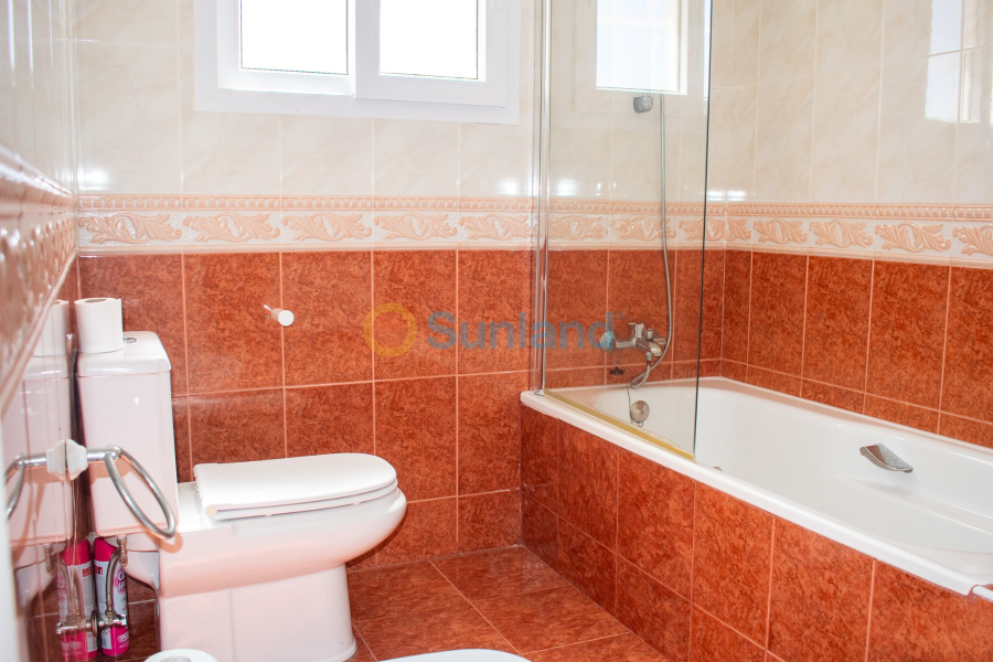 Resale - Villa - La Manga del Mar Menor - 