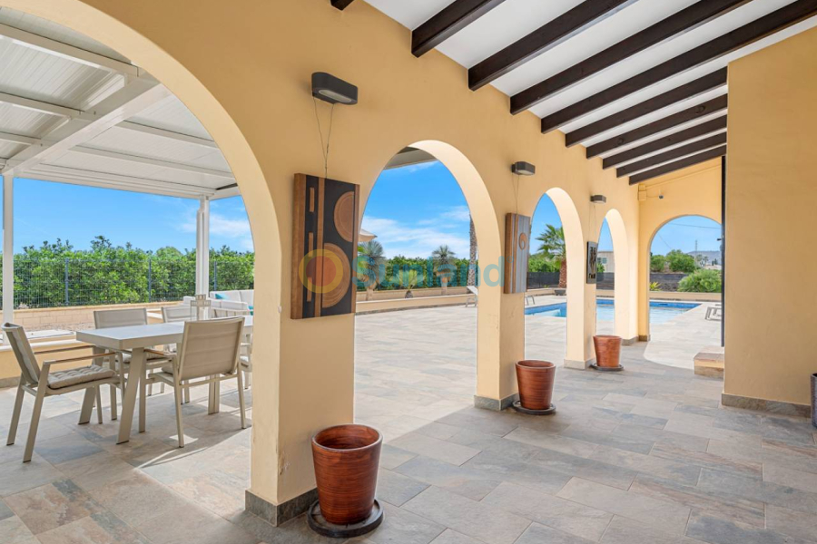 Segunda mano - Country house - Rafal