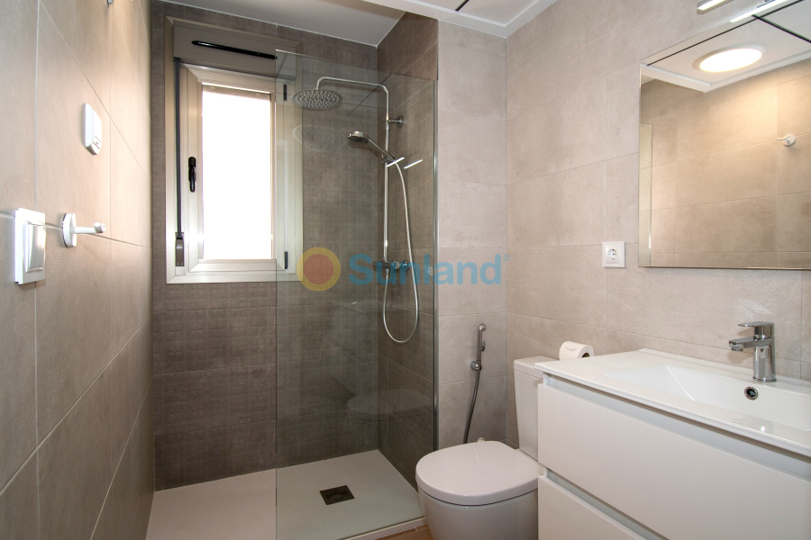 Använda fastigheter - Villa - Orihuela Costa - Villamartin