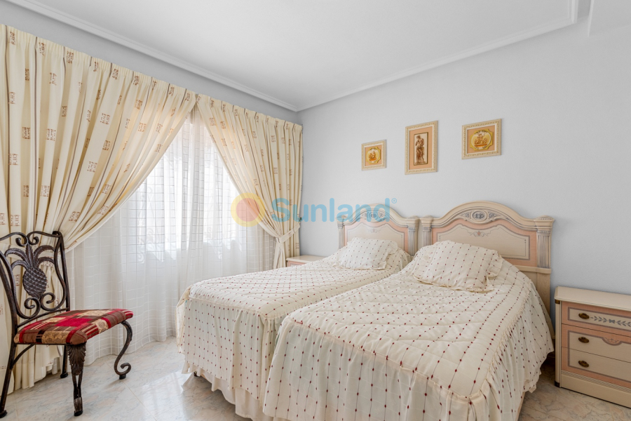 Segunda mano - Chalet - Ciudad Quesada - Rojales