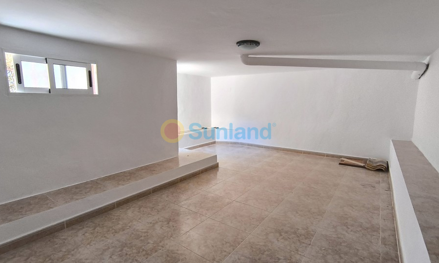 Resale - Detached Villa - Algorfa - Montemar - Saint Andrews Heights