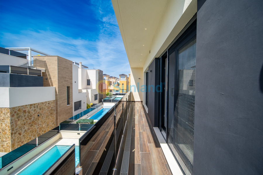 Använda fastigheter - Villa - Orihuela Costa - Lomas De Cabo Roig