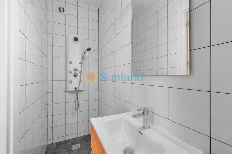 Resale - Villa - La Nucía - La nucia