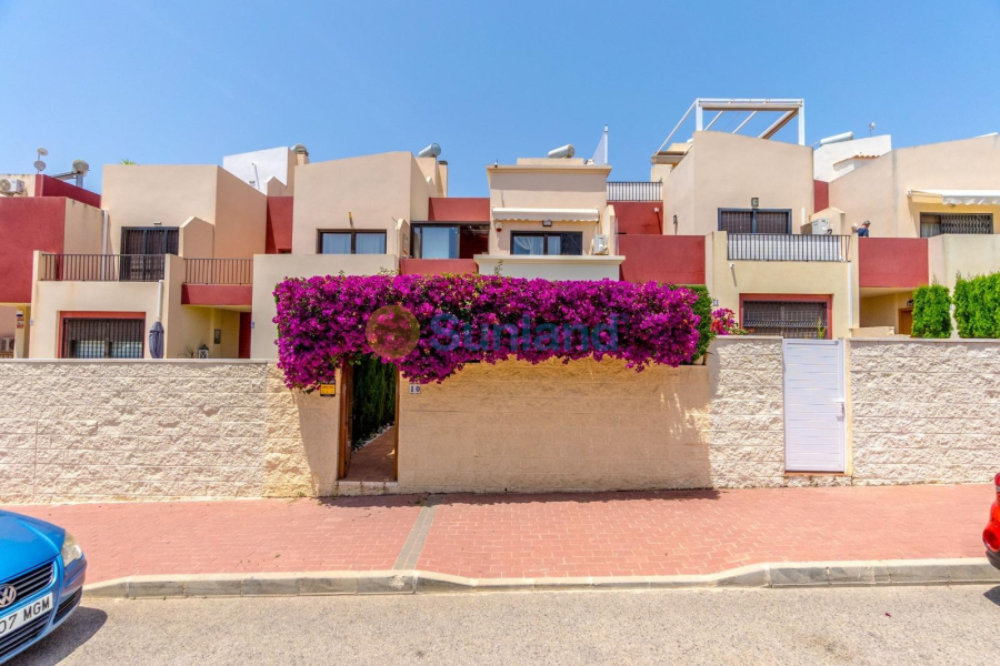 Resale - Townhouse - Torrevieja - 
