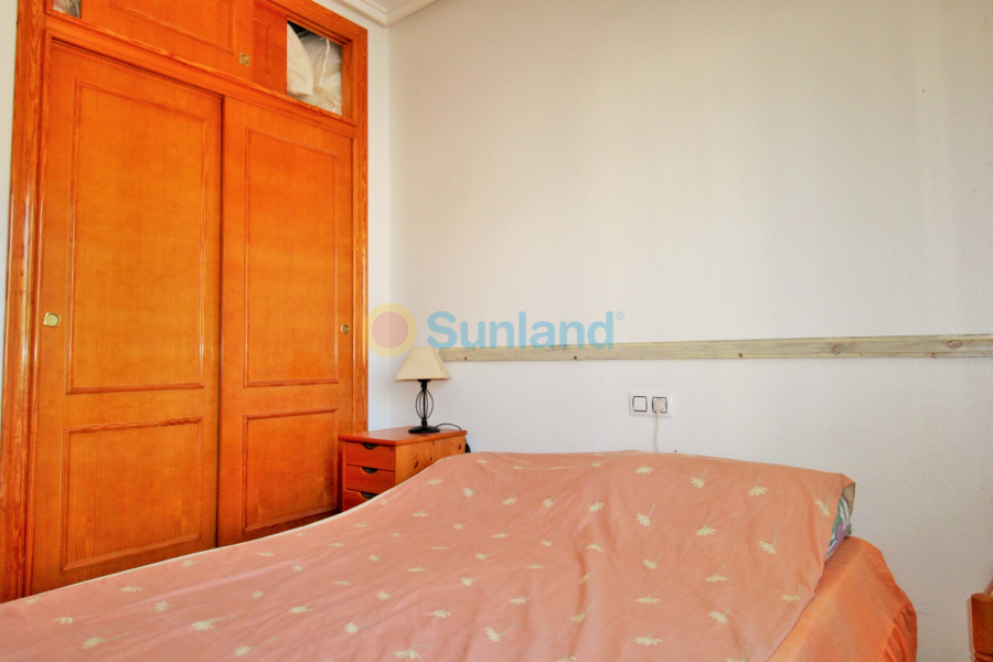 Resale - Townhouse - Villamartin