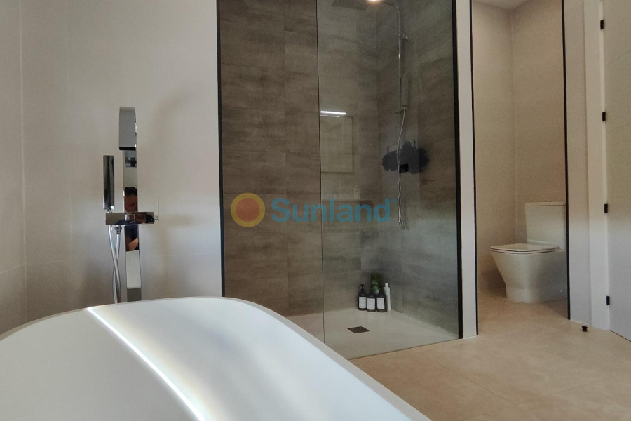 Nueva construcción  - Chalet - Pinoso - Lel