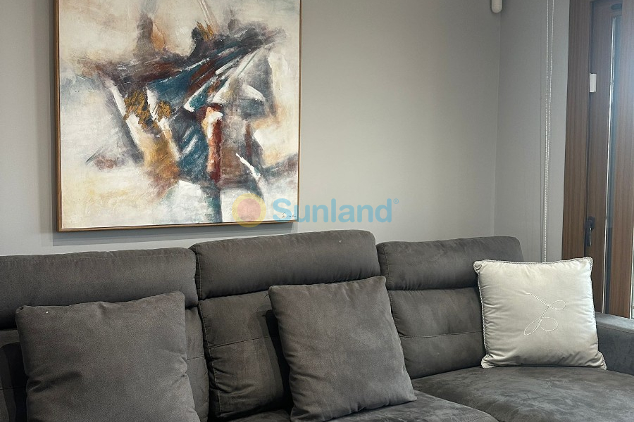 Resale - Apartment - Orihuela Costa - Los Dolses