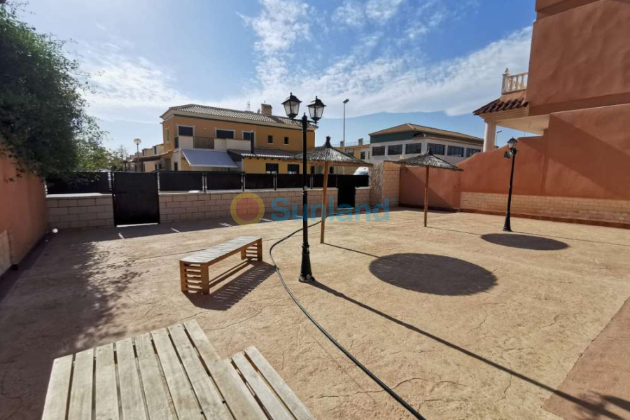 Använda fastigheter - Villa - Almoradí - Almoradi