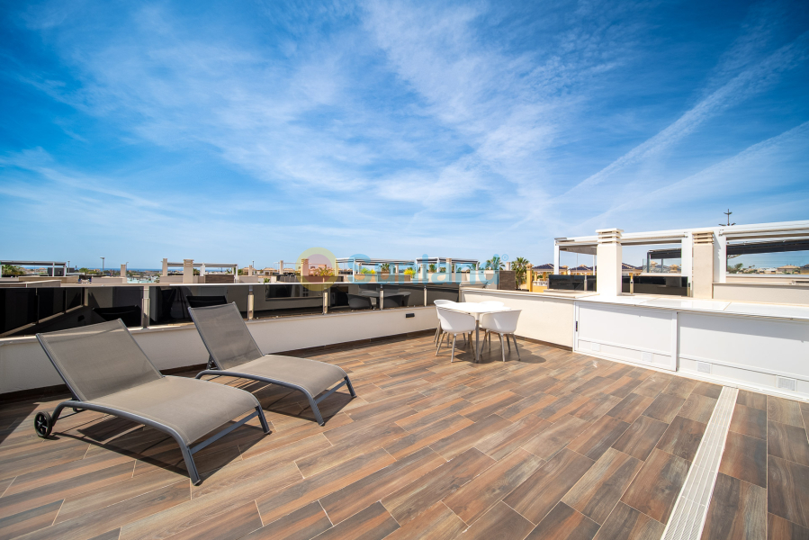 Använda fastigheter - Villa - Orihuela Costa - Lomas De Cabo Roig