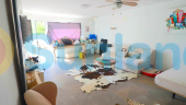 Resale - Villa - El Campello - 