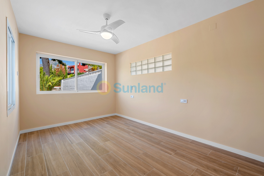 Resale - Villa - La Nucía - La nucia